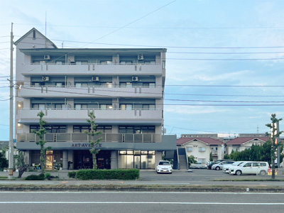 �G���W���C